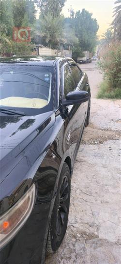 Ford Taurus
